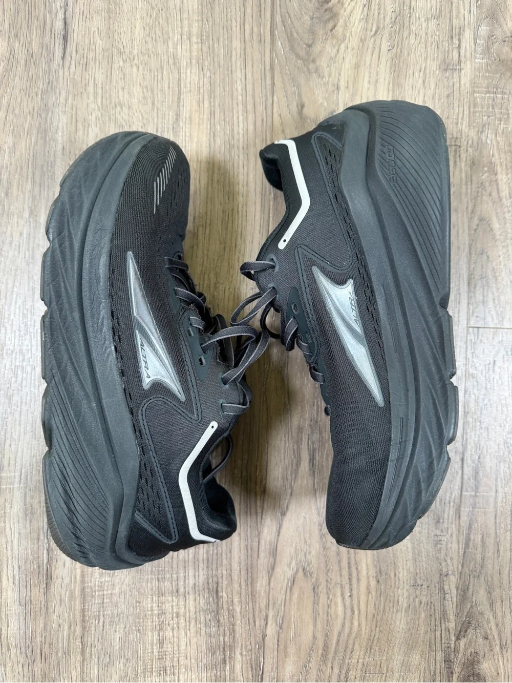 Altra Women's Black Olympus Road Running Shoes - Size 8.5